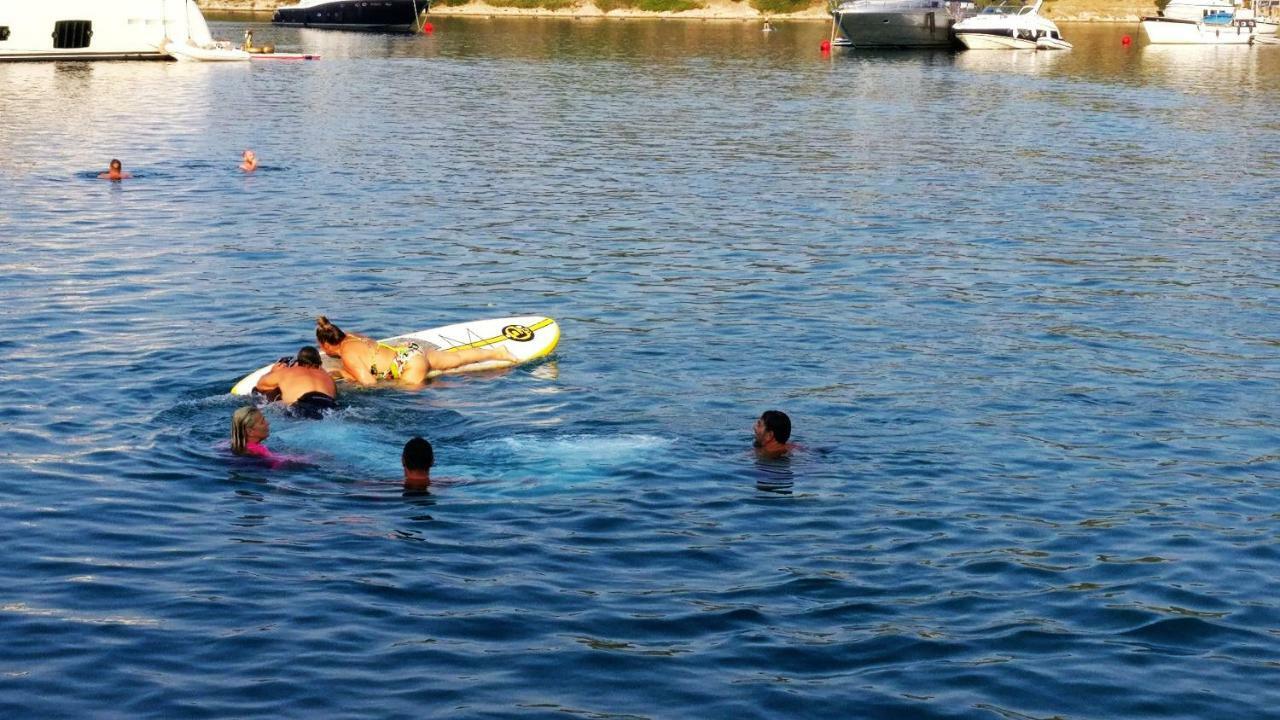 Guesthouse Lidija Sutivan Eksteriør bilde